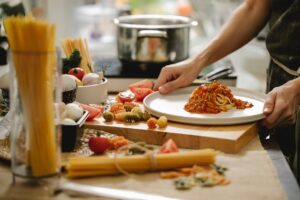 無理なく痩せるためにジムと食事管理アプリを活用する方法は？